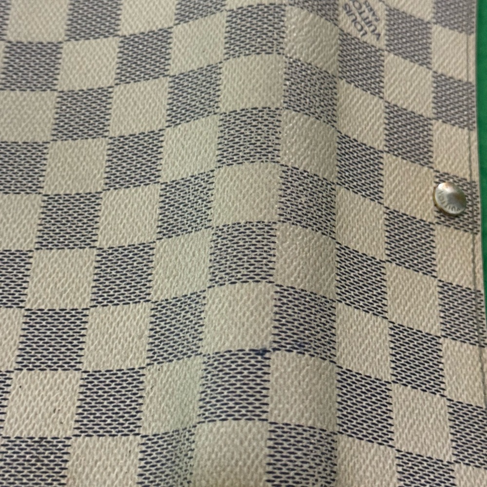 Louis Vuitton Wallet Used Multiple Color - image 4